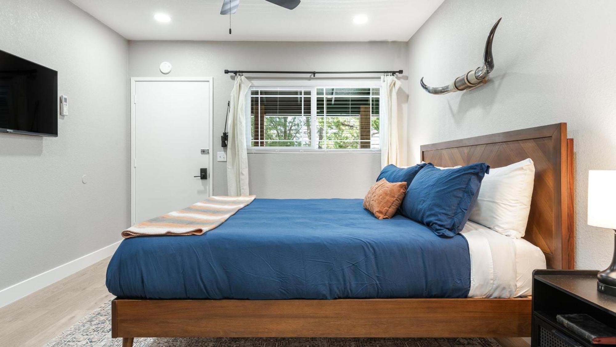The Tokopah Sequoia Rm 1 Holiday home Three Rivers